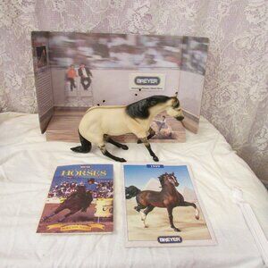 Breyer Horse #478 Hollywood Dun It Reining Horse